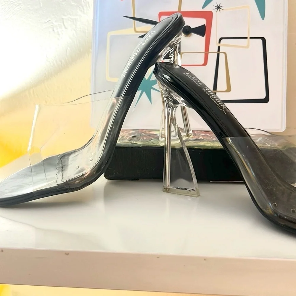 Cape Robbin, Clear Heel, Avant-Garde Transparent Upper, Pairs w/Most,EUC, Size 9
